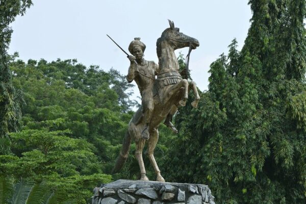 5 Formidable African Warrior Queens Who Led Empires and Armies